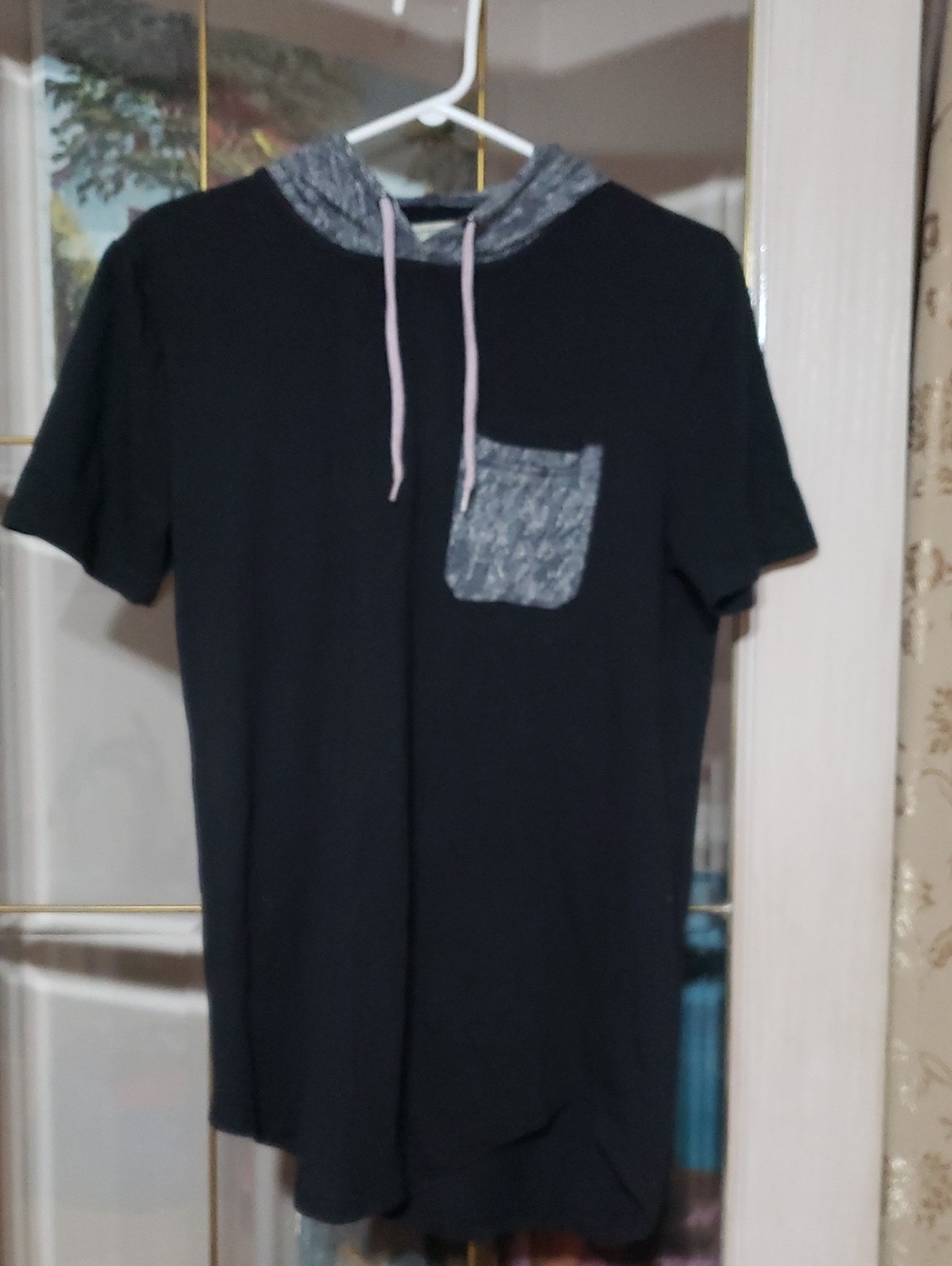 Beautiful Giant Black Hoodie T-Shirt Tribal Hood Pocket Tee Men Size S